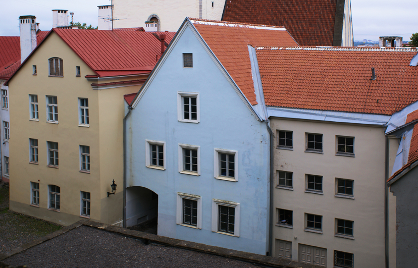 Tallinn, case